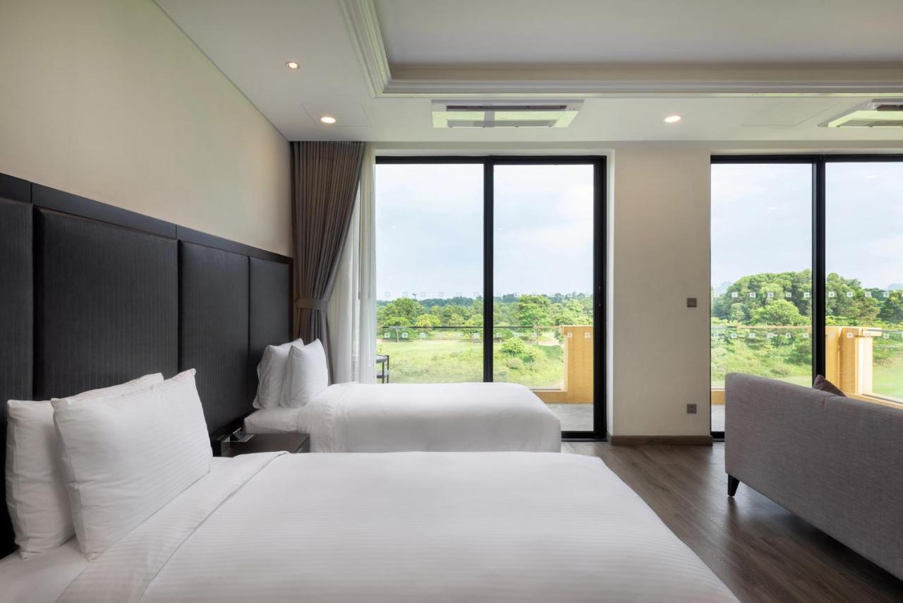 Wyndham Sky Lake Resort And Villas Hanoi Luaran gambar