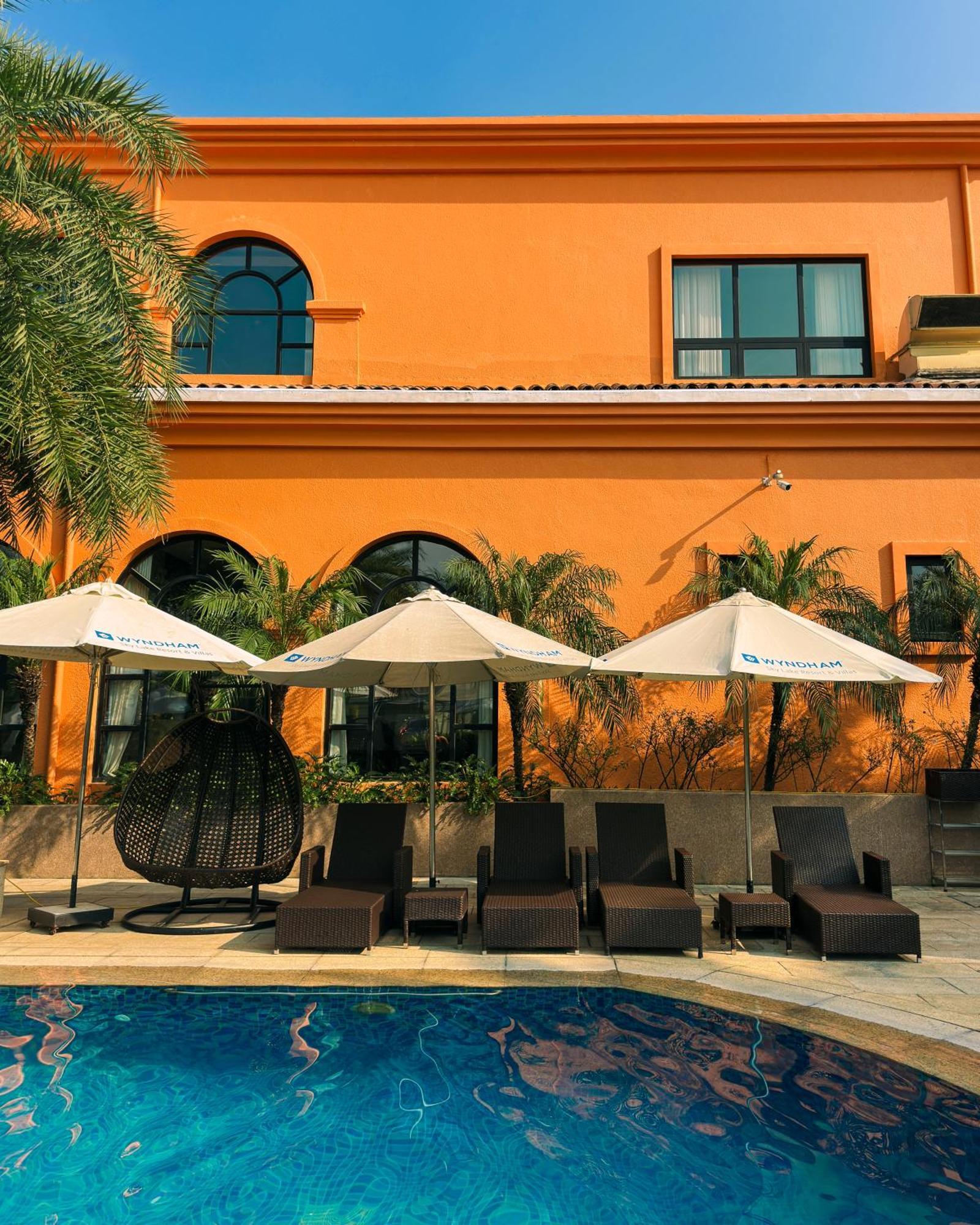 Wyndham Sky Lake Resort And Villas Hanoi Luaran gambar